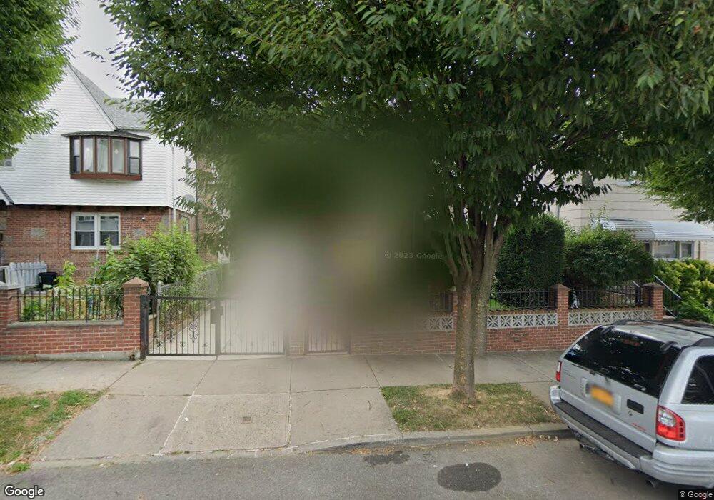 4517 164th St, Flushing, NY 11358 - photo 1