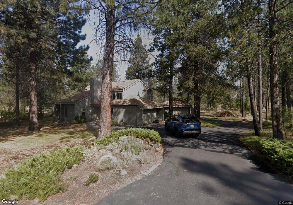 17676 Broken Top Ln, Bend, OR 97707 - photo 1