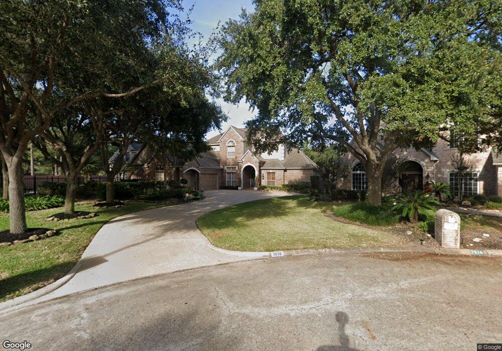 7618 Holly Court Estate, Houston, TX 77095 - photo 1