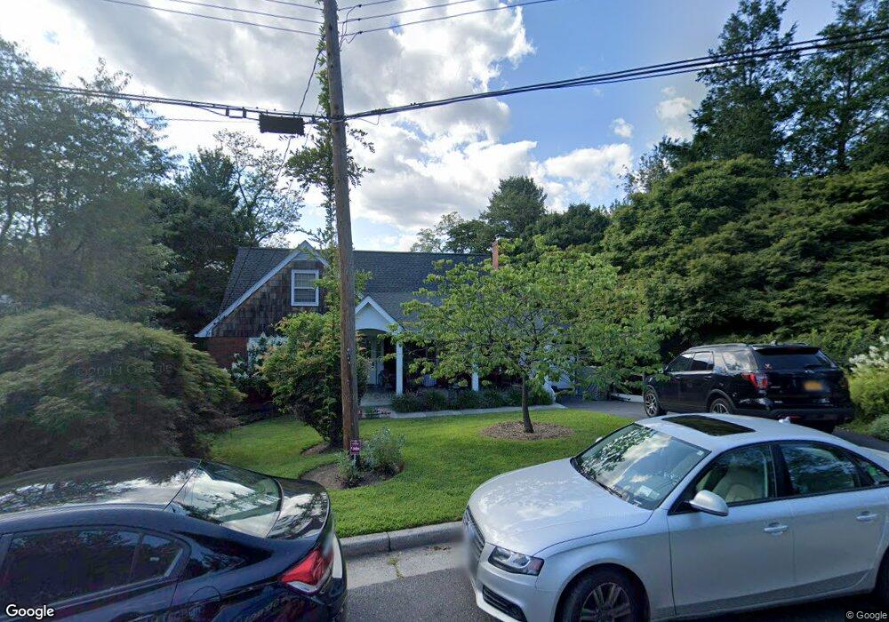 35 Barnes Rd, Tarrytown, NY 10591 - photo 1