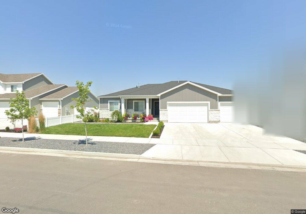 551 E 600 S, Hyrum, UT 84319 - photo 1