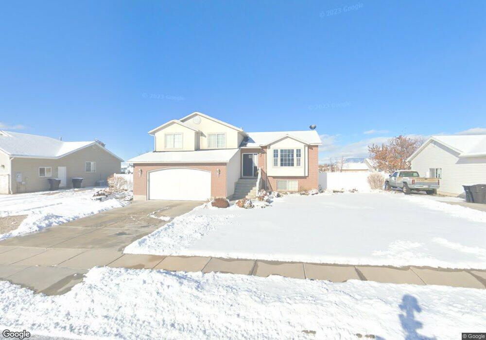 2466 W 2500 N, Clearfield, UT 84015 - photo 1