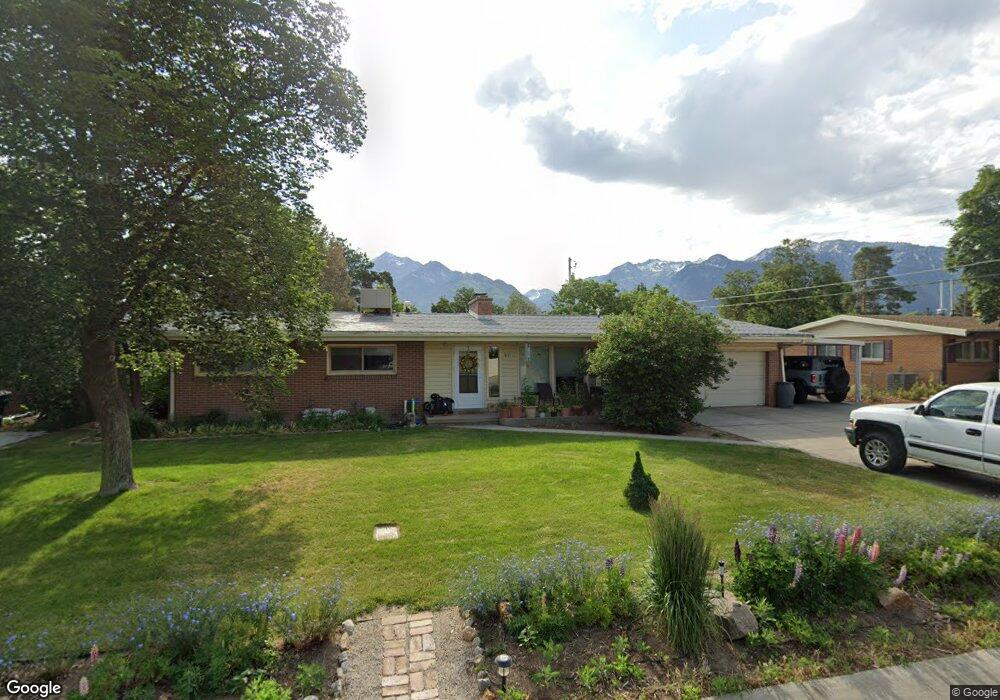 8727 S 1645 E, Sandy, UT 84093 - photo 1