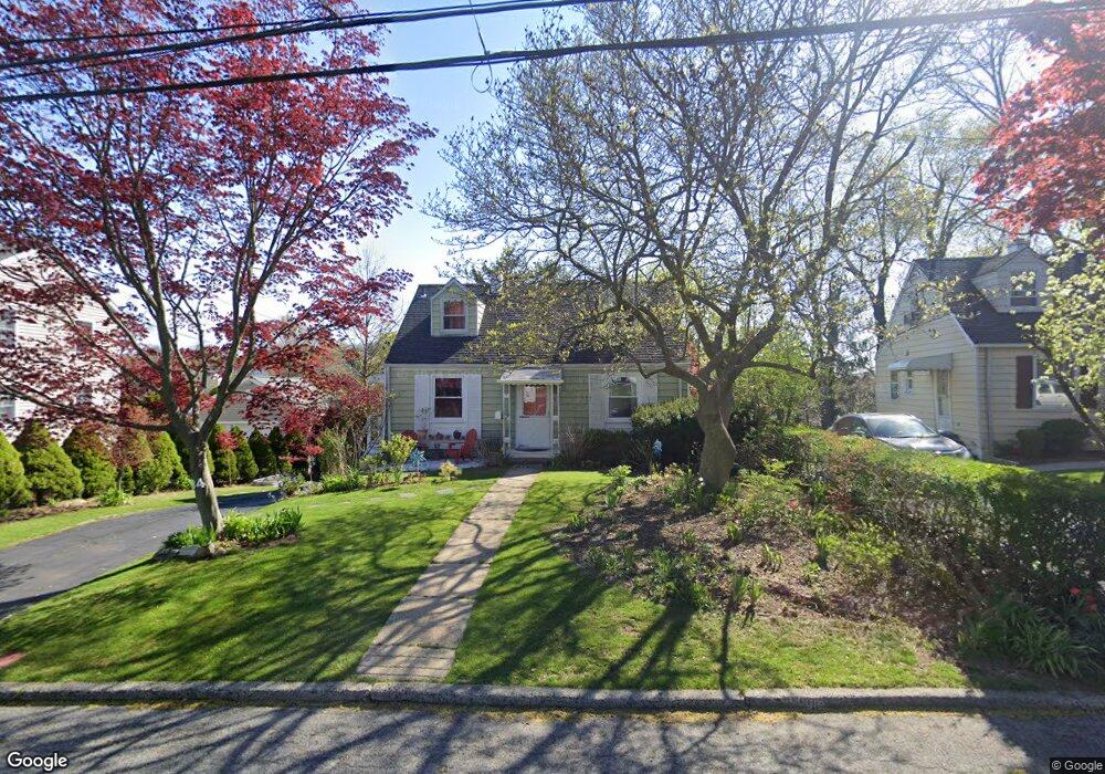 34 Remsen Cir, Yonkers, NY 10710 - photo 1