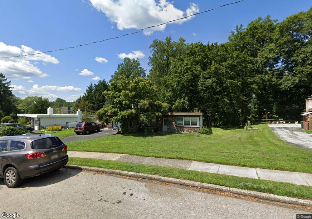 2221 Windsor Cir, Broomall, PA 19008 - photo 1