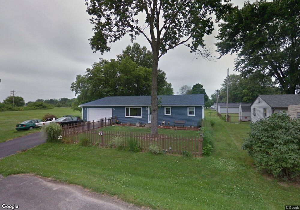 223 Daugherty St, Columbus, IN 47201 - photo 1