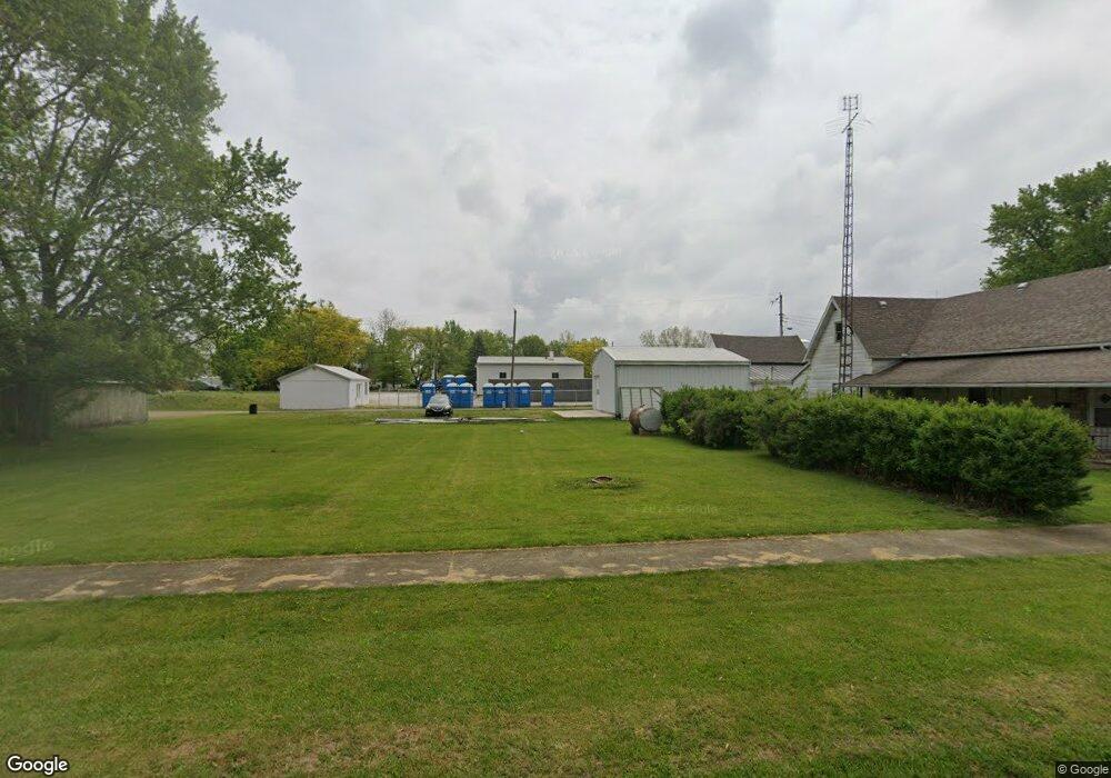 702 E Wabash St, Converse, IN 46919 - photo 1