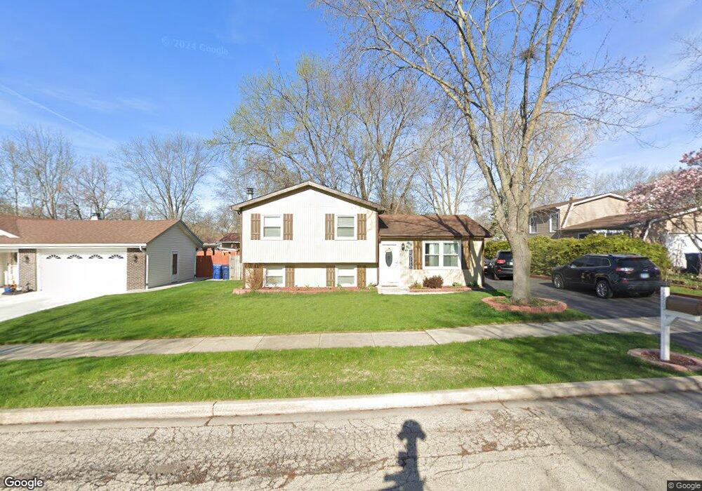 536 Evergreen Ct, Waukegan, IL 60085 - photo 1