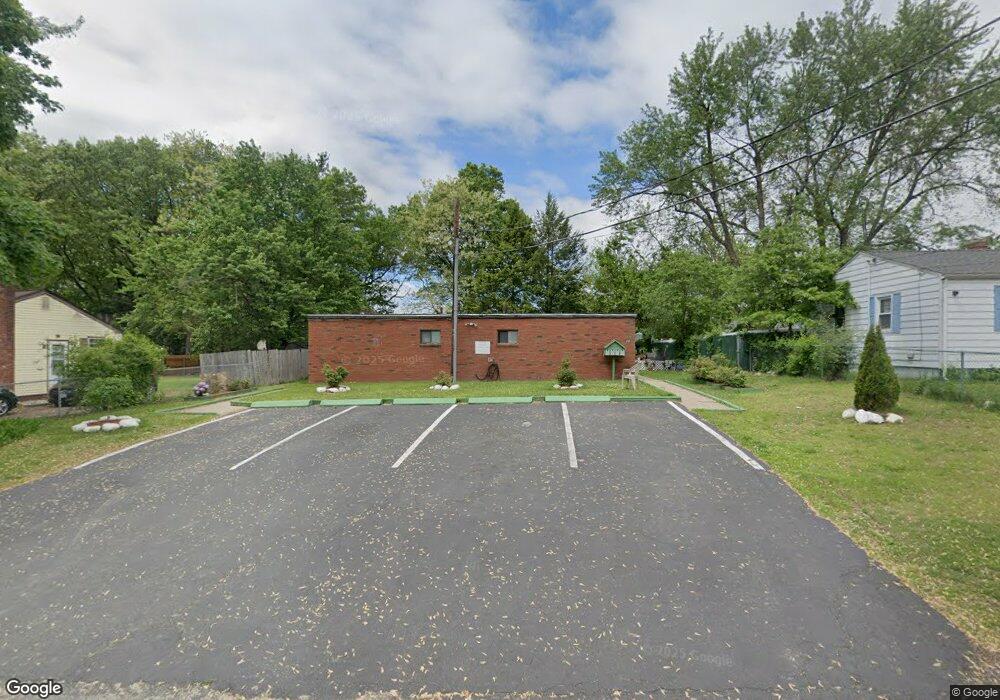 30 Leland Dr, Springfield, MA 01109 - photo 1