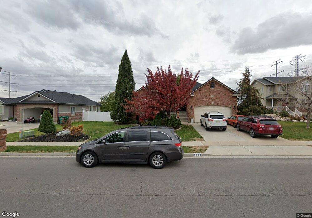 1124 Bridgecreek Ln, Layton, UT 84041 - photo 1