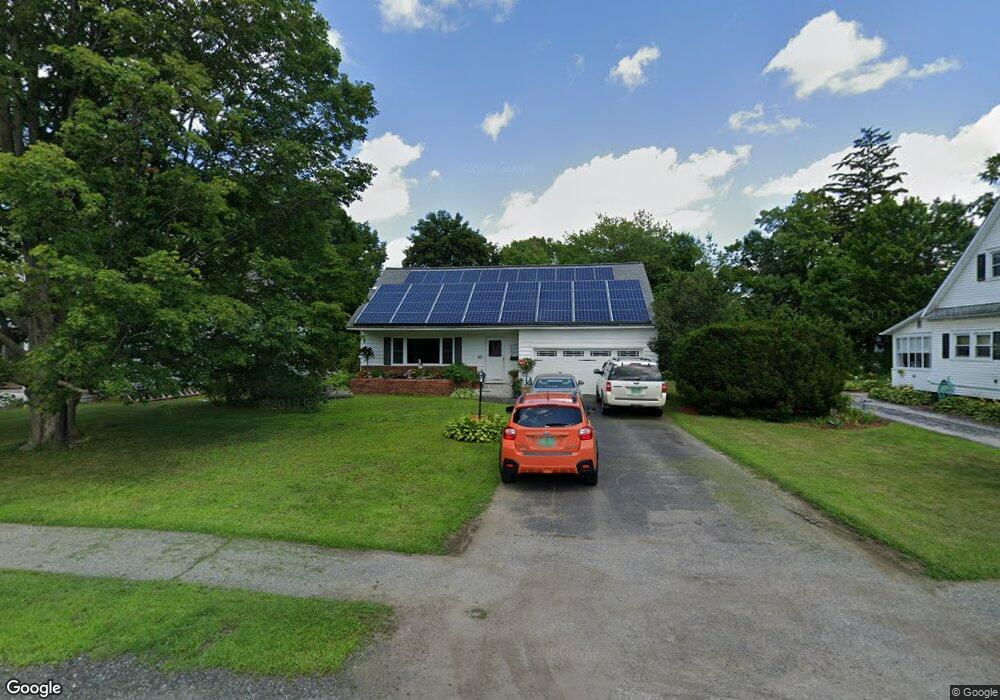 10 Pleasant St, Essex Junction, VT 05452 - photo 1