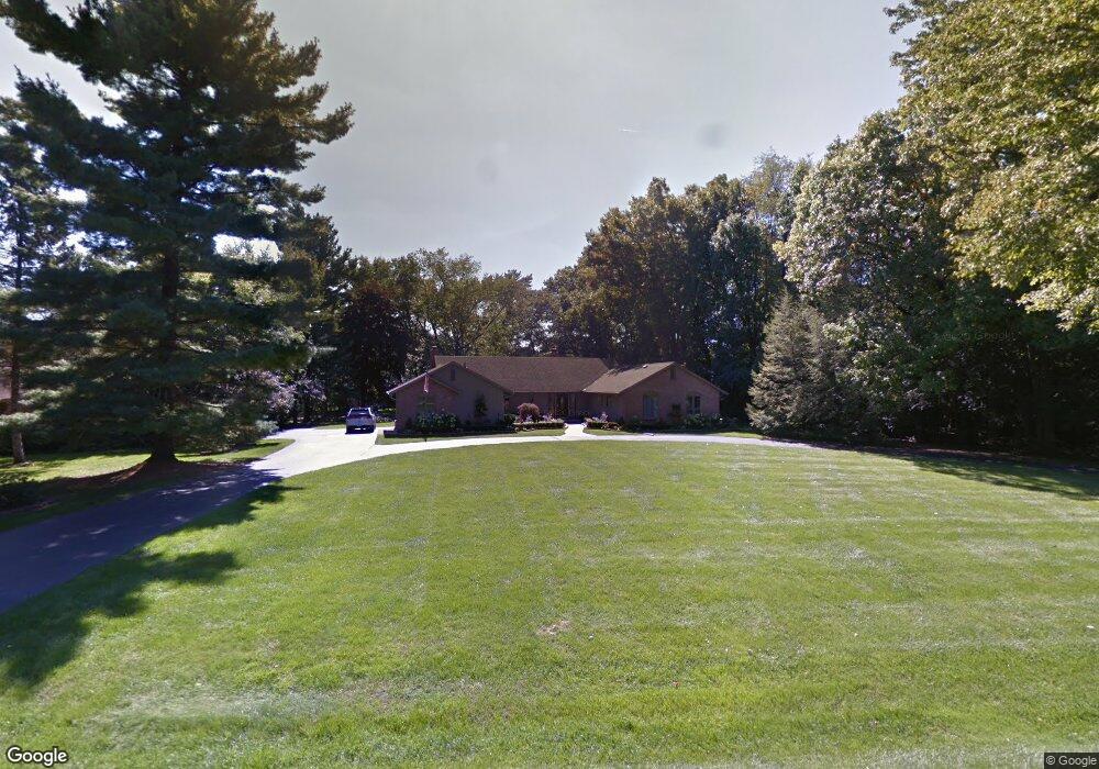 1190 Lenox Rd, Bloomfield Hills, MI 48304 - photo 1