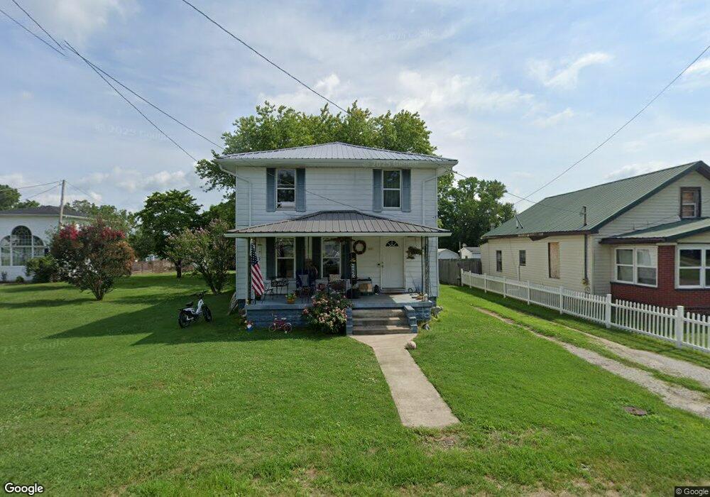 2027 Lincoln Ave, Greenup, KY 41144 - photo 1