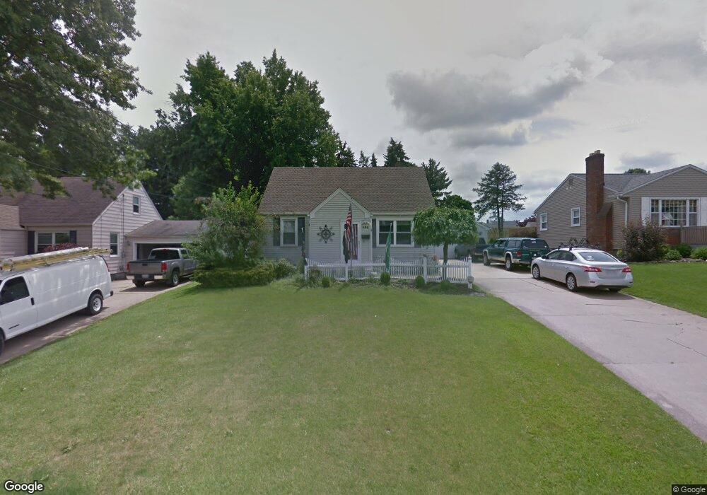 498 W Omar St, Struthers, OH 44471 - photo 1