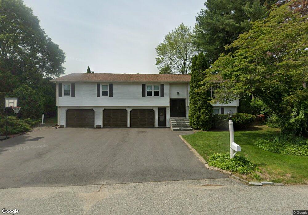 22 Roger Williams Dr, Greenville, RI 02828 - photo 1