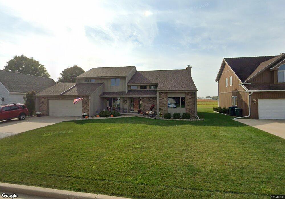 2337 W Twin Willows Dr, Appleton, WI 54914 - photo 1