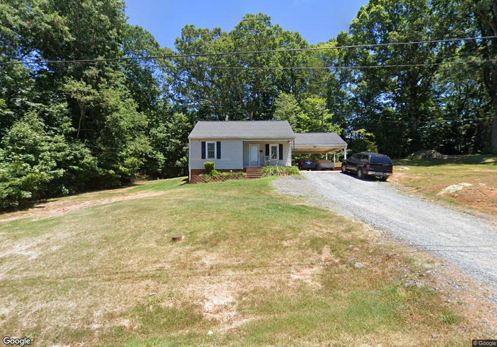 910 Peachtree St, Asheboro, NC 27203 - photo 1