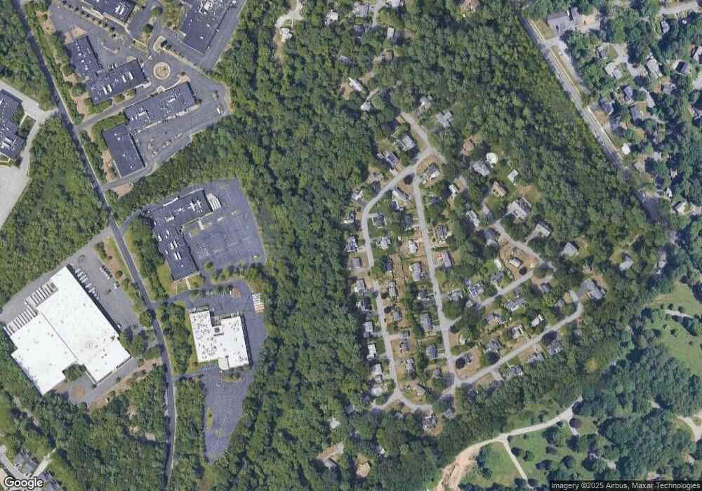 9 Curve St unit A, Bedford, MA 01730 - photo 1