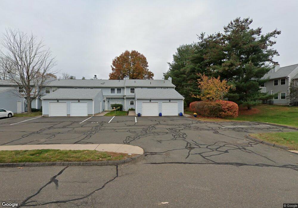 300 Spring Meadow Rd unit 300, South Windsor, CT 06074 - photo 1