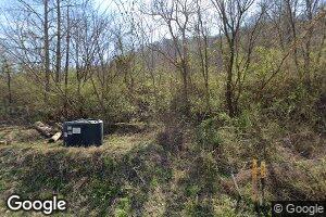 127 Walters Branch, Isom, KY 41824
