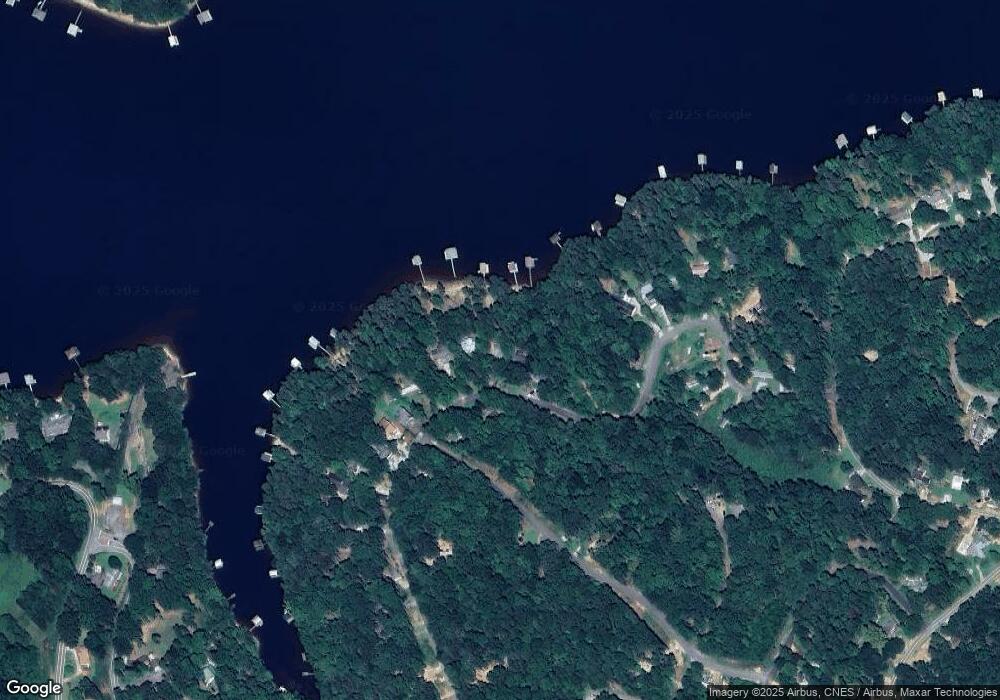 284 Cardinal Ln, Toccoa, GA 30577 - photo 1