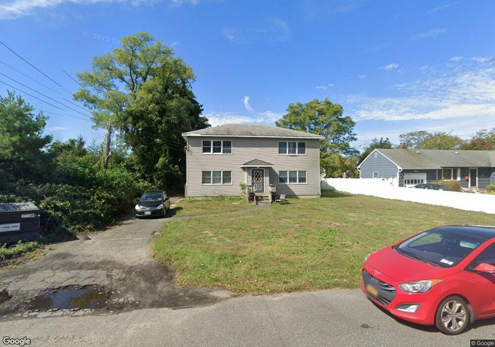 14 N Ocean Ave, Islip, NY 11751 - photo 1