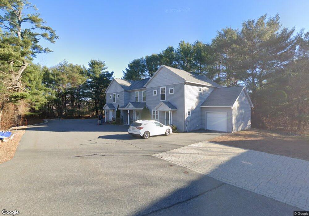 34 Edgefield Ln unit 4, Brunswick, ME 04011 - photo 1