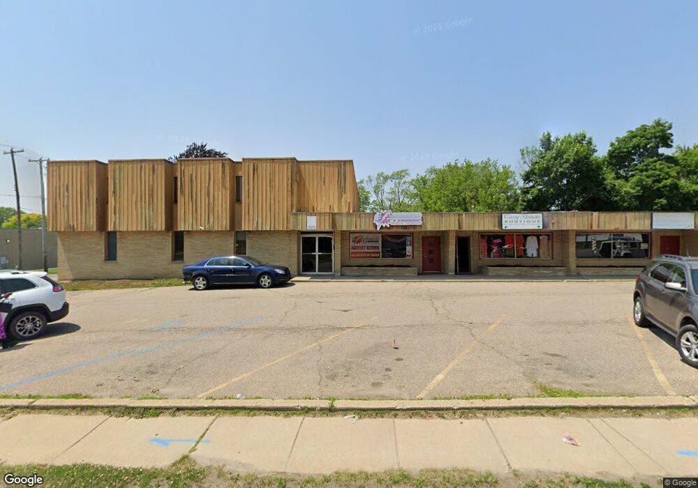 1177 N Ballenger Hwy unit Bldg-Unit, Flint, MI 48504 - photo 1