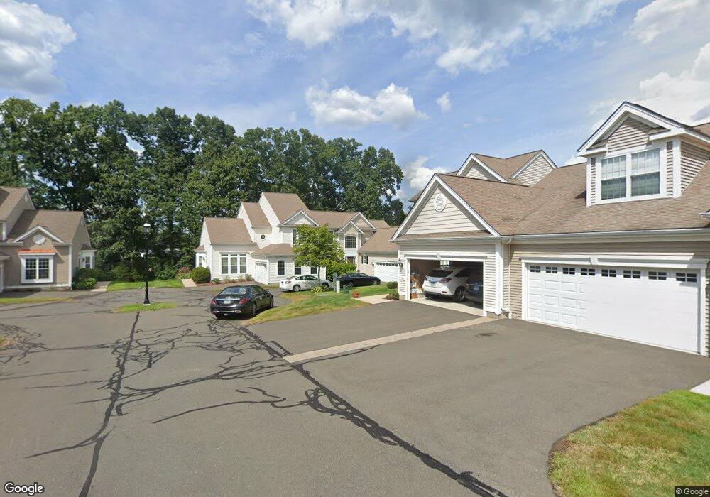 112 Barkledge Dr unit 1-23, Newington, CT 06111 - photo 1