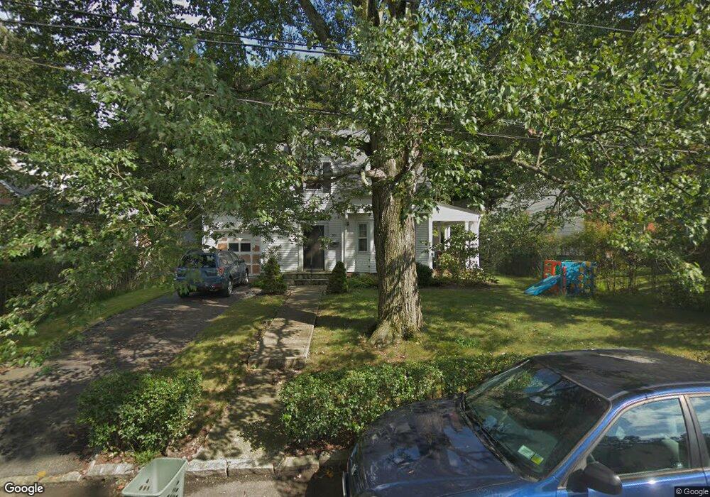210 S Grove St, Tarrytown, NY 10591 - photo 1