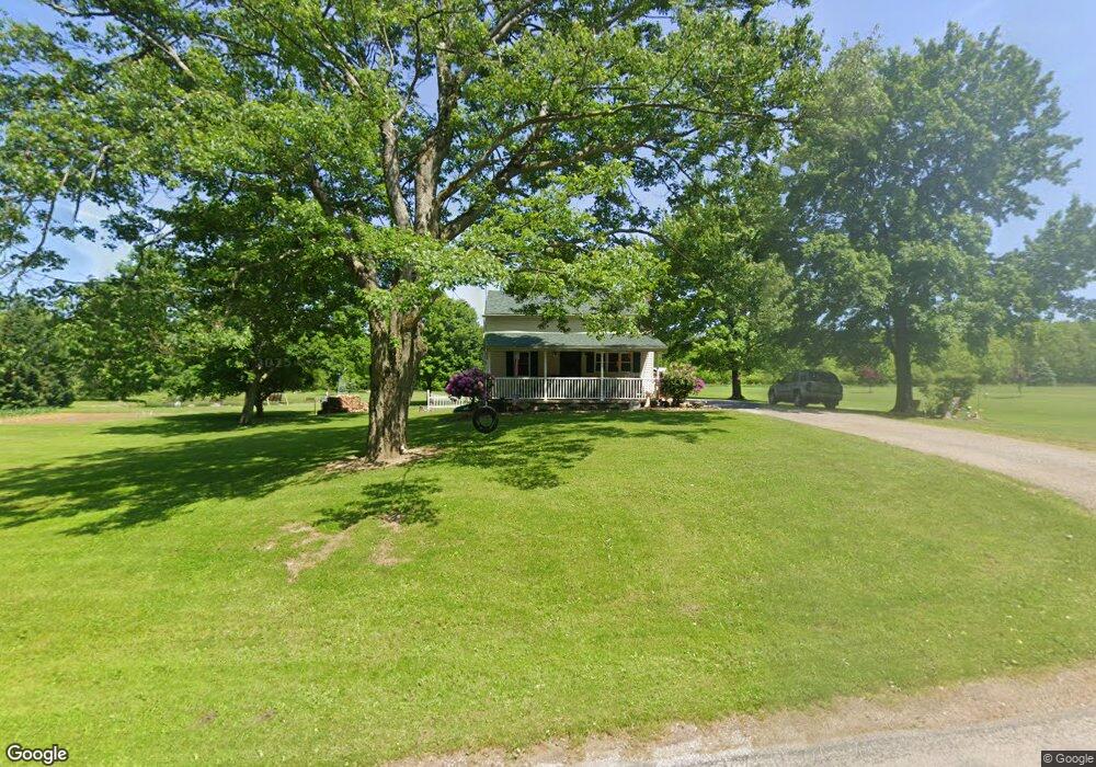 5466 Middle Rd, Conneaut, OH 44030 - photo 1