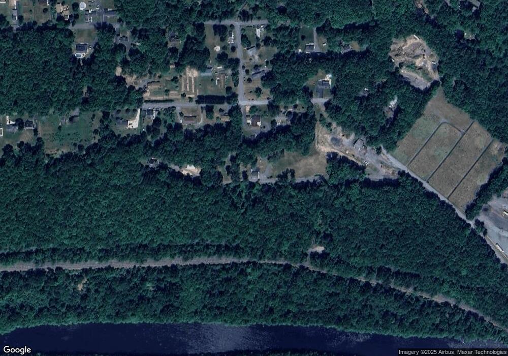 243 River St, Jim Thorpe, PA 18229 - photo 1