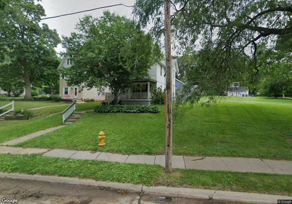 903 Sylvan Ave, Davenport, IA 52803 - photo 1