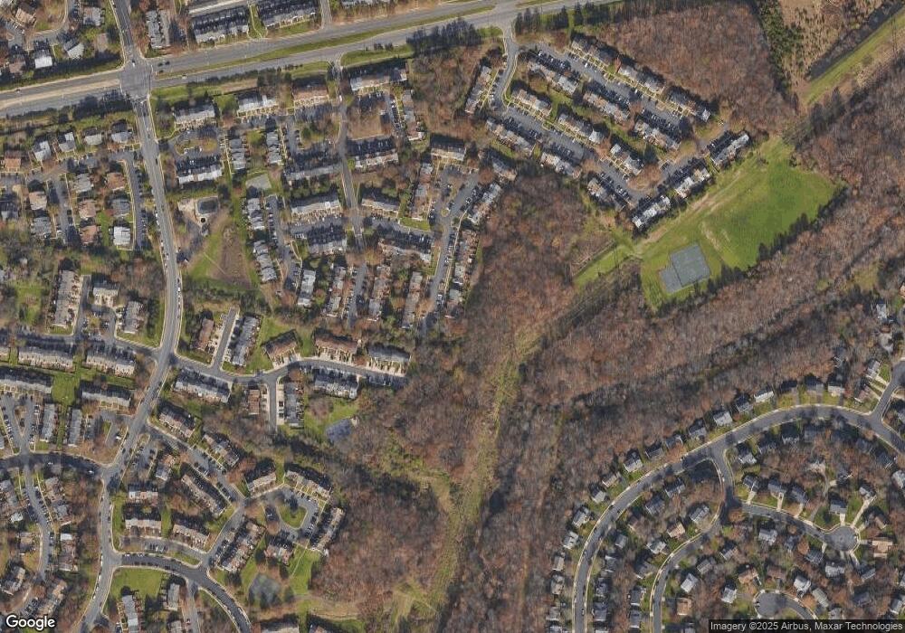 13900 Gunners Place, Centreville, VA 20121 - photo 1