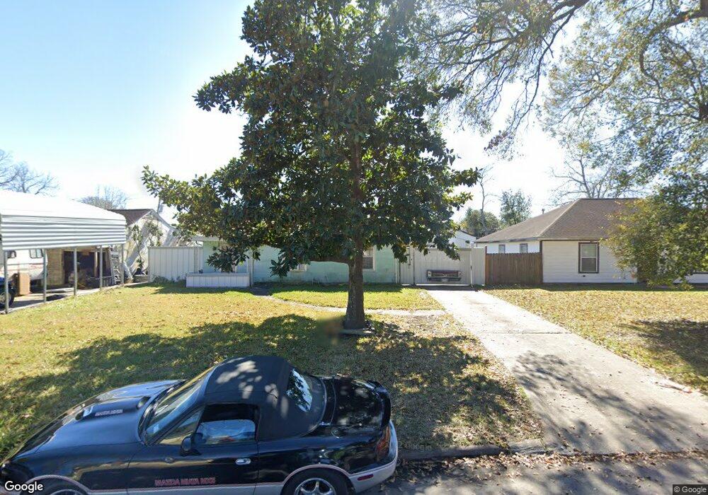 7726 Greenstone St, Houston, TX 77087 - photo 1