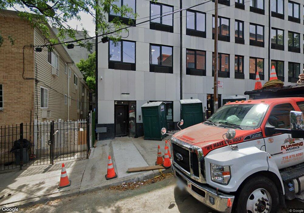 368 E 194th St, Bronx, NY 10458 - photo 1