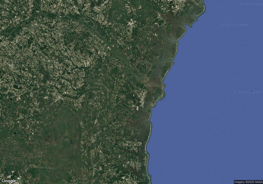 105 Scriven St, Brunswick, GA 31305 - photo 1