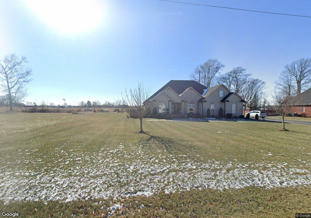 106 William Cir, Lafayette, TN 37083 - photo 1