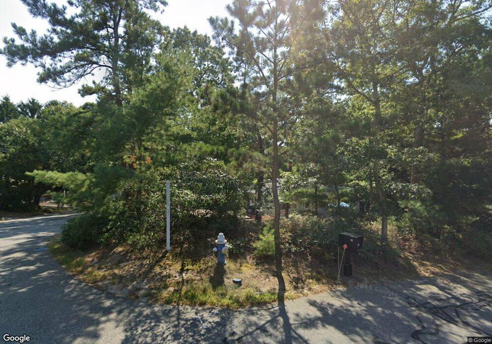 9 Treasure Ln, Mashpee, MA 02649 - photo 1