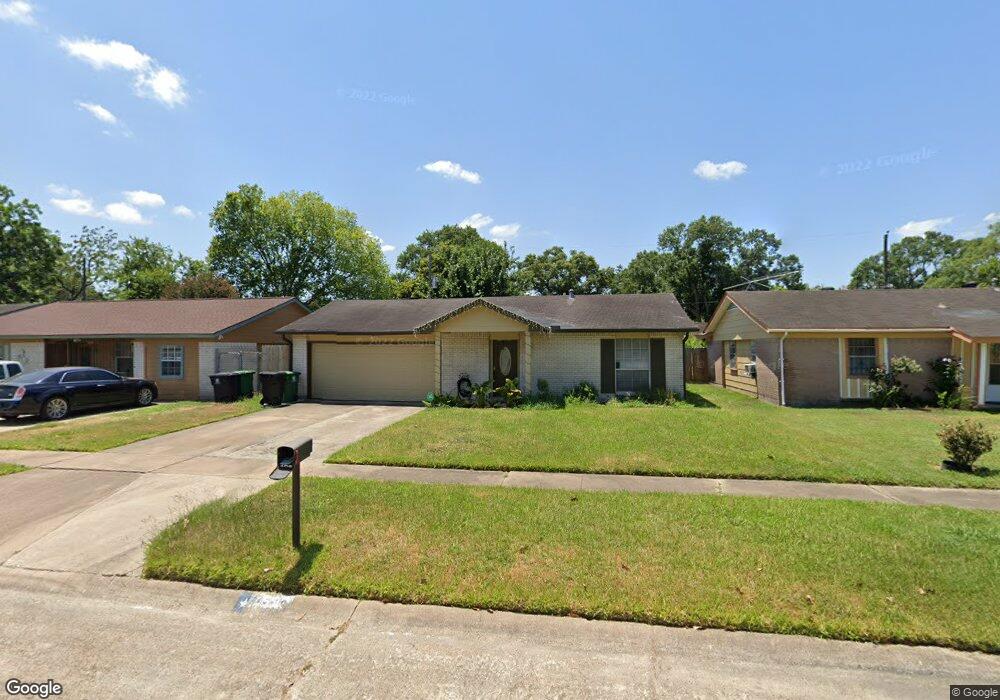 1719 Beaver Bend Rd, Houston, TX 77088 - photo 1