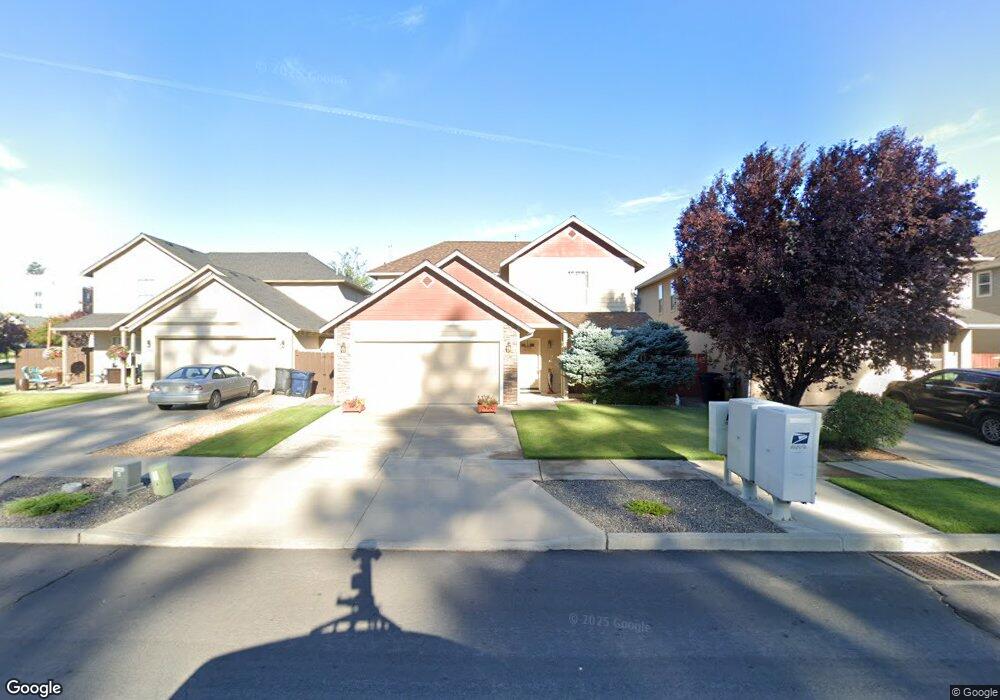 20174 Lora Ln, Bend, OR 97702 - photo 1