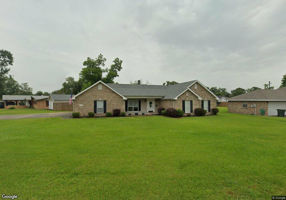 611 Central Pkwy, Lake Charles, LA 70605 - photo 1