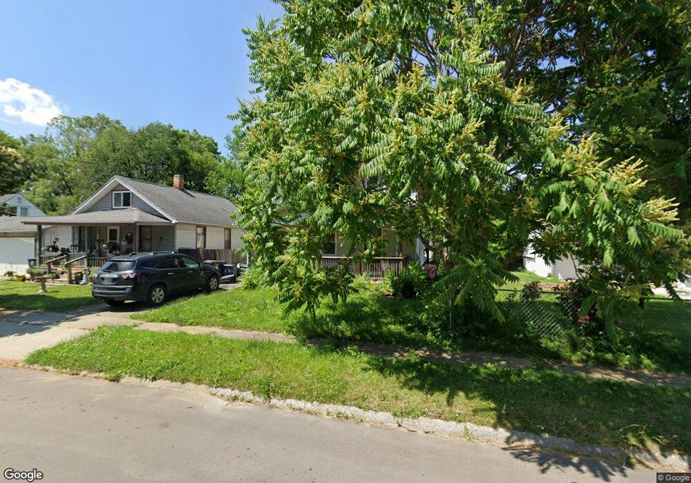 814 Ingleside Ave, Flint, MI 48507 - photo 1