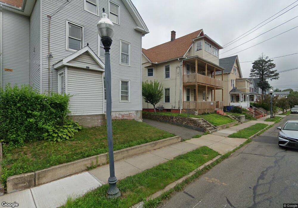 162 Lewis Ave, Meriden, CT 06451 - photo 1