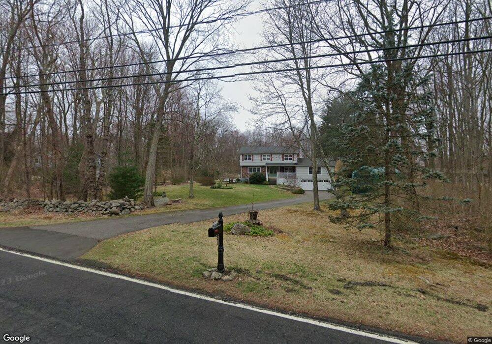 571 Wheeler Rd, Monroe, CT 06468 - photo 1