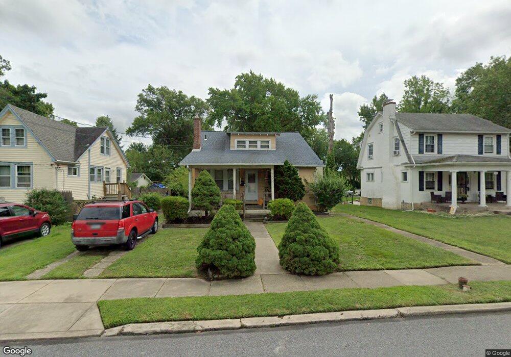 516 W Magnolia Ave, Aldan, PA 19018 - photo 1