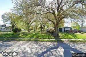 100 S Central St, Armstrong, MO 65230