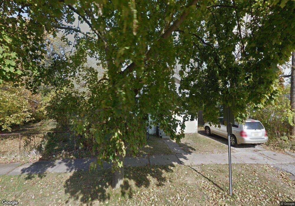 2713 Delaware Ave, Flint, MI 48506 - photo 1