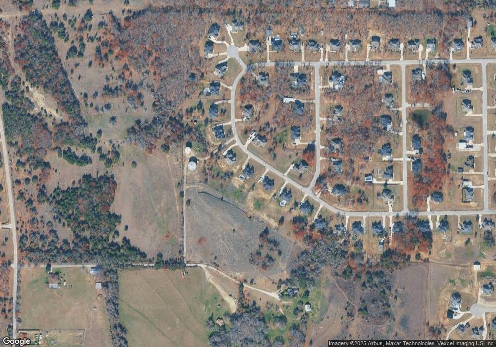 348 Scenic Wood Dr, Azle, TX 76020 - photo 1