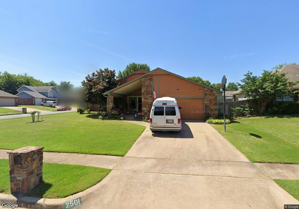 2501 W Honolulu St, Broken Arrow, OK 74012 - photo 1